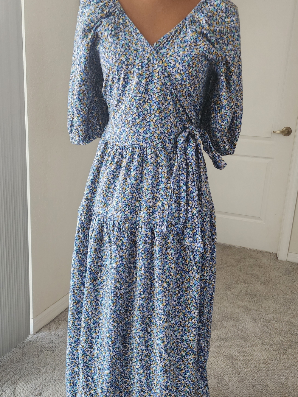 Old Navy Dainty Floral Blue And White Wrap Midi Dress Cottagecore Medium